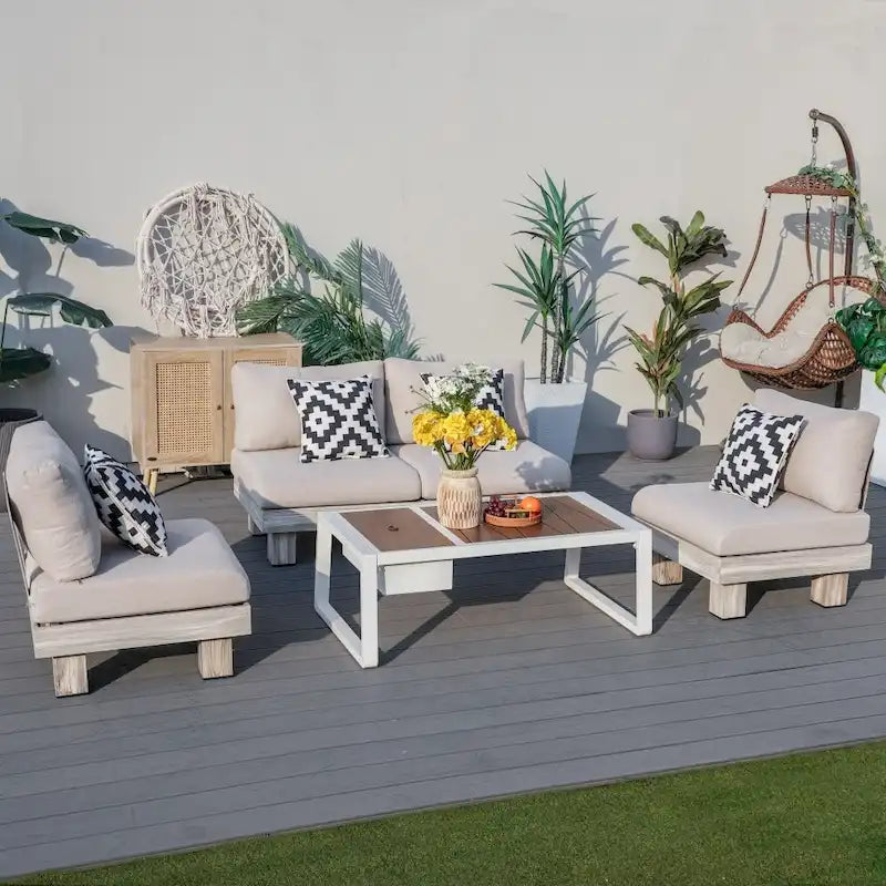 Ensemble de conversation moderne pour l'extérieur avec table basse et seau à glace