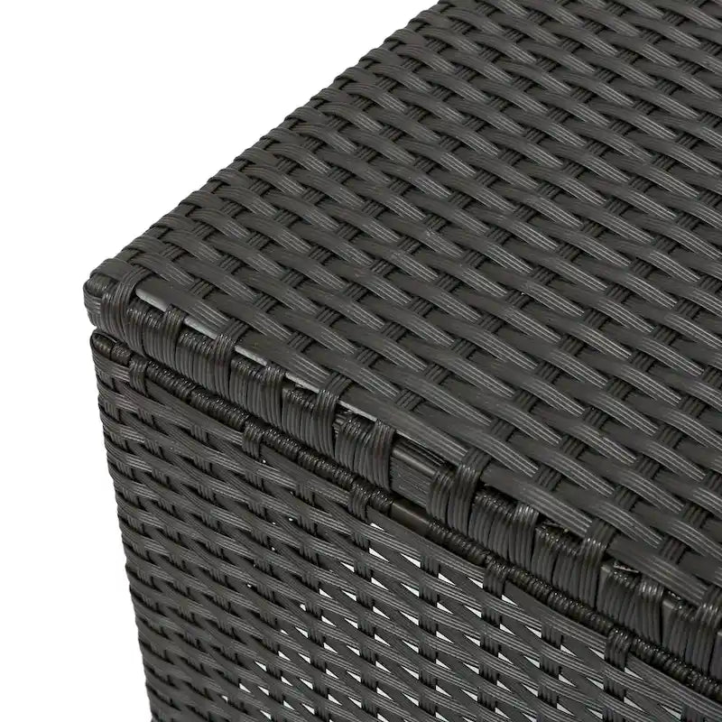 Ensemble de conversation 4 pièces en résine tressée Cordoba avec coussins, par Christopher Knight Home