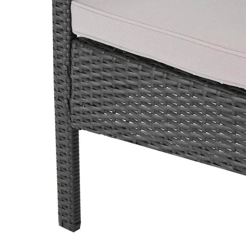 Ensemble de conversation 4 pièces en résine tressée Cordoba avec coussins, par Christopher Knight Home