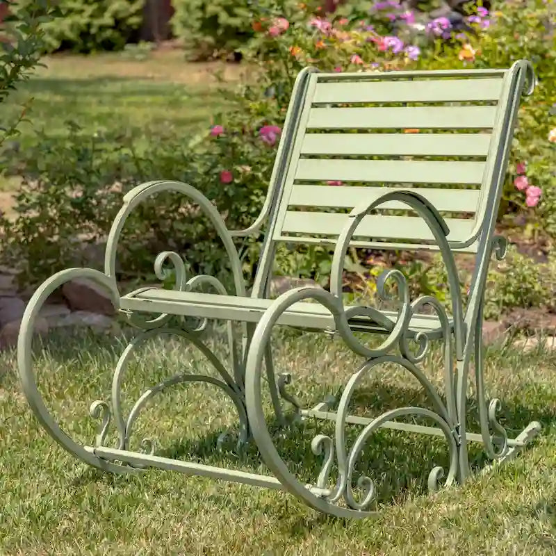 Fauteuil à bascule Monte Carlo 1968 en fer vert antique - 62 cm (L) x 107 cm (l) x 93 cm (H)