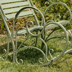 Fauteuil à bascule Monte Carlo 1968 en fer vert antique - 62 cm (L) x 107 cm (l) x 93 cm (H)