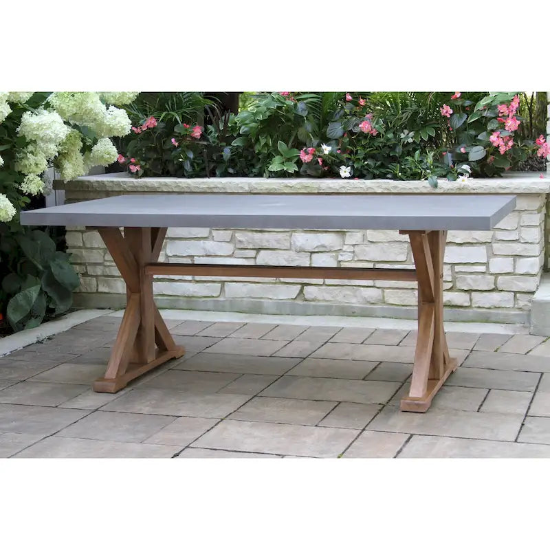 Ensemble de salle à manger Nadine 6 pièces en eucalyptus et composite avec chaises de luxe