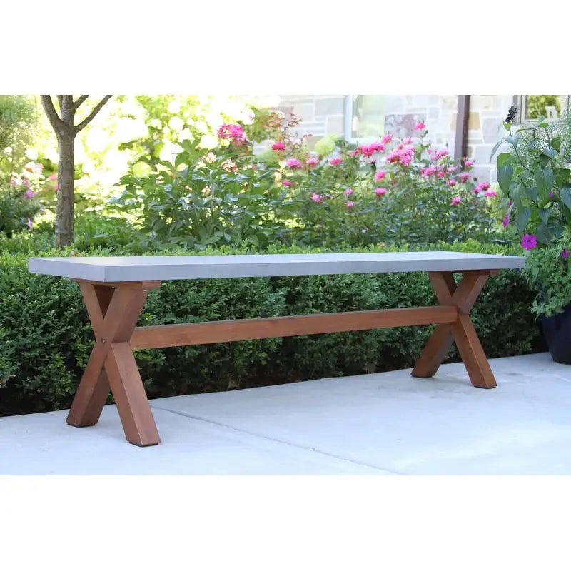 Ensemble de salle à manger Nadine 6 pièces en eucalyptus et composite avec chaises de luxe