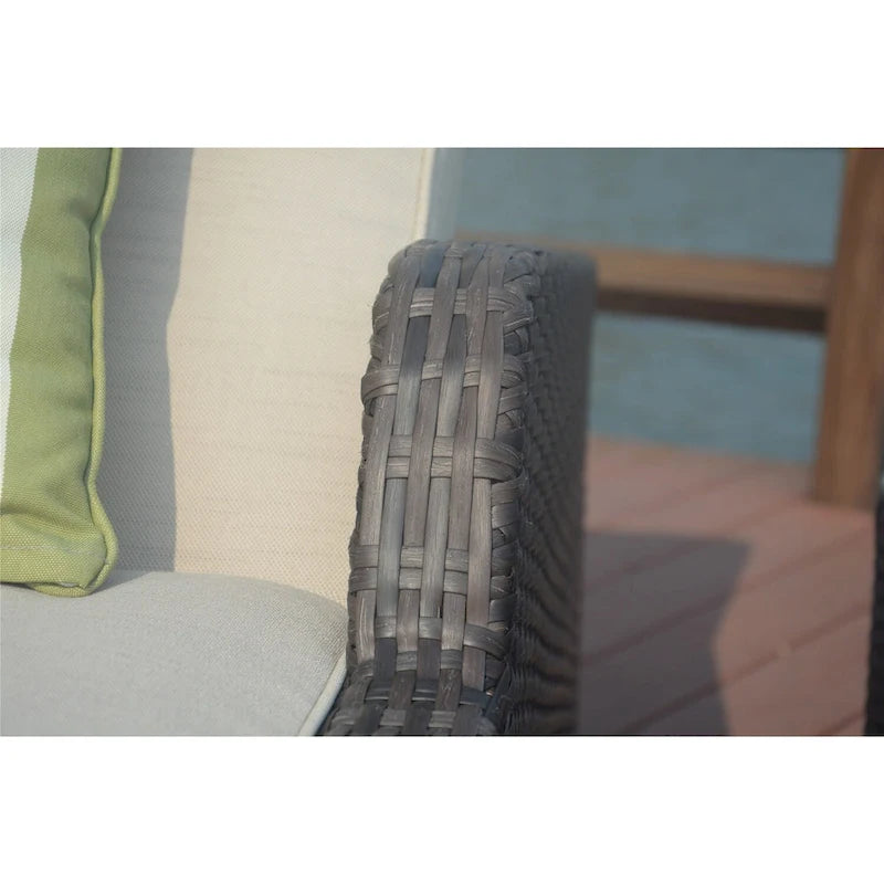 Ensemble de 3 chaises longues d'extérieur en aluminium et résine tressée réglable.