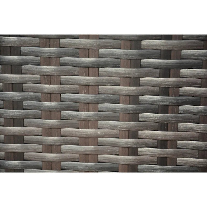 Ensemble de 3 chaises longues d'extérieur en aluminium et résine tressée réglable.