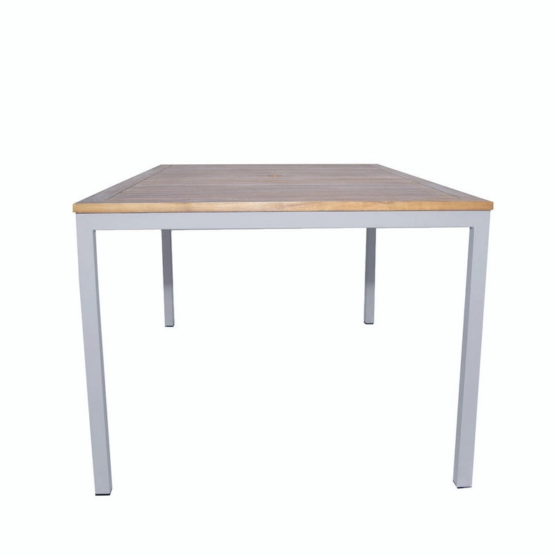 Table à manger côté port