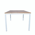 Table à manger côté port