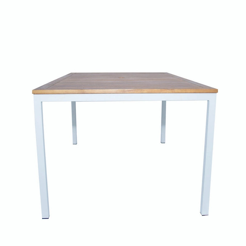 Table à manger côté port