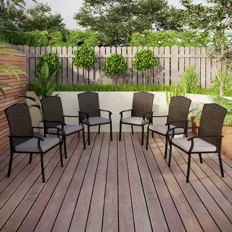 Chaises de salle à manger de patio en rotin tressé avec accoudoirs fixes et coussin (lot de 2/4/6)