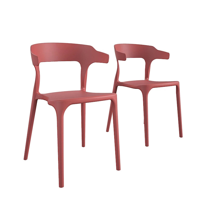 Les chaises de salle à manger empilables Felix de Novogratz Poolside