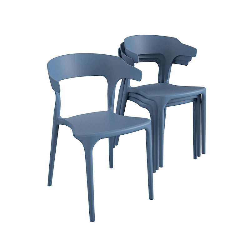 Les chaises de salle à manger empilables Felix de Novogratz Poolside