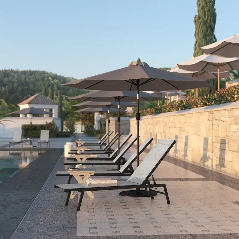 Ensemble de 2 chaises longues réglables en textilène résistant aux intempéries avec accoudoirs
