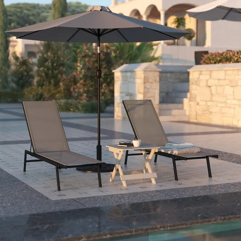 Ensemble de 2 chaises longues réglables en textilène résistant aux intempéries avec accoudoirs