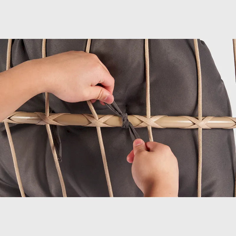 Fauteuil suspendu en rotin pour jardin extérieur