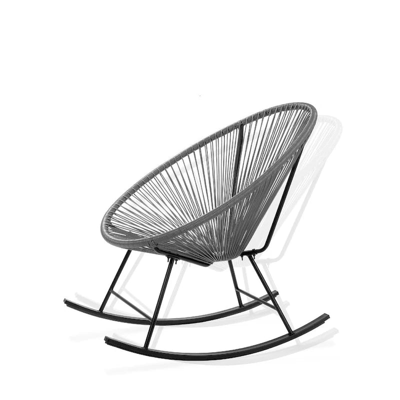 Ensemble bistro de patio ovale tressé 3 pièces comprenant un fauteuil à bascule - 90 cm L x 74 cm l x 90 cm H