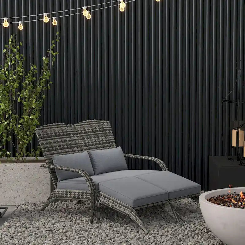 Fauteuil Adirondack Outsunny en osier pour 2 personnes avec coussins et repose-pieds, fauteuil de foyer en rotin PE