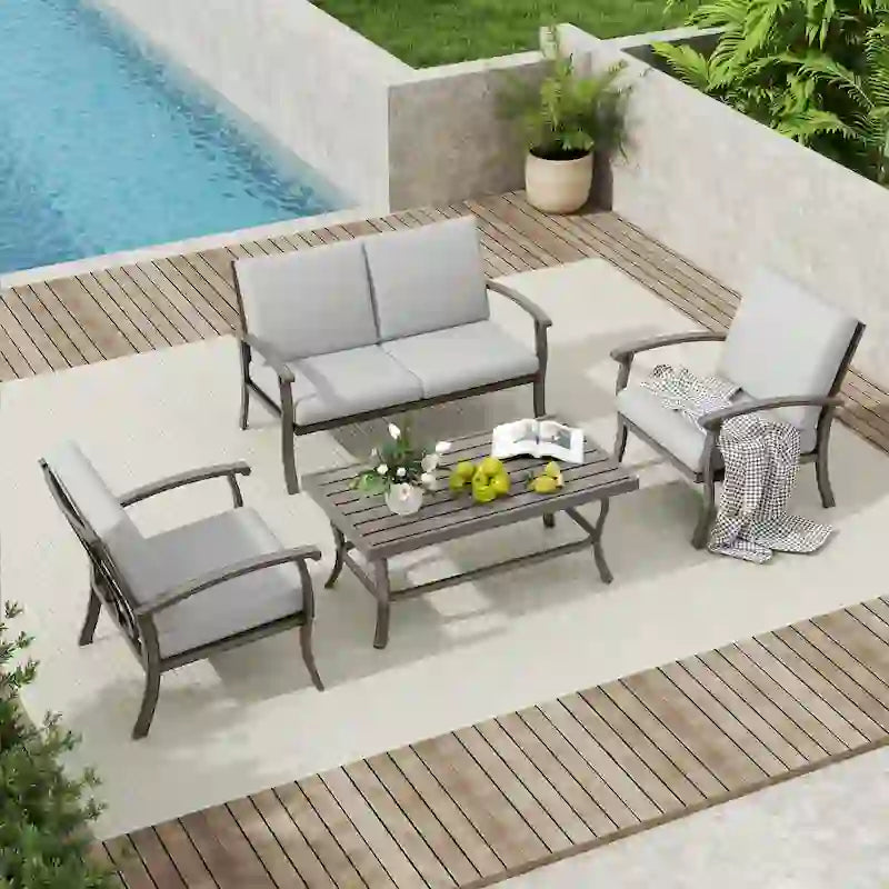 Ensemble de conversation de patio en aluminium pour 4 personnes avec table basse, causeuse et coussins gris clair