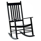 Fauteuil à bascule d'extérieur en bois à dossier haut et accoudoirs lisses