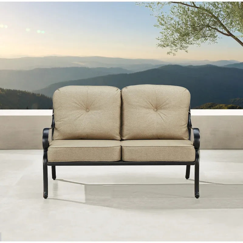 Canapé deux places profond en aluminium noir avec coussins