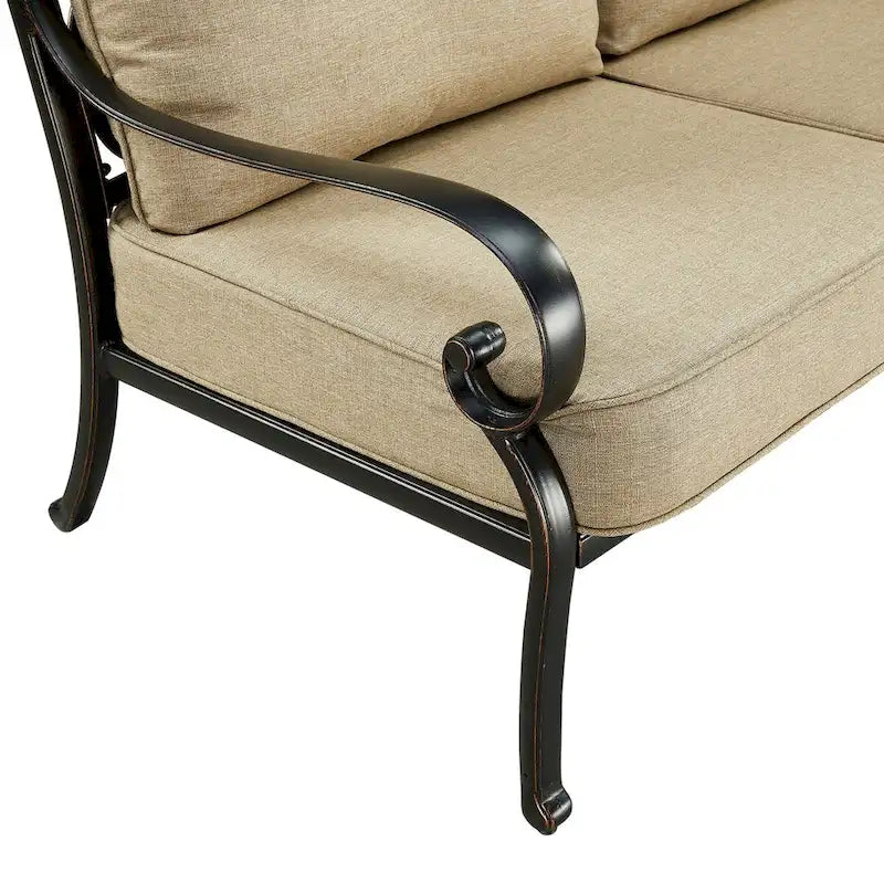 Canapé deux places profond en aluminium noir avec coussins